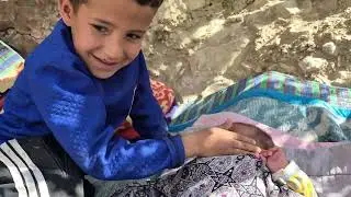 Hard Nomadic Life of a Single Mother with4Kids by a Wild River in the Mountains|BALROZ Real Survival