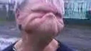 uomo cingomma
