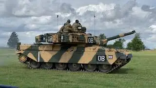 Harborough at War 2021, Chieftain MBT firing