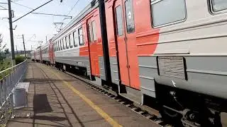 ЭД9М-0081 с пригородным поездом 6335 Байкальск - Иркутск-Сортировочный