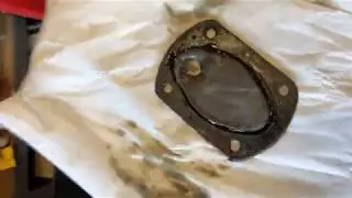 1956 Triumph speedtwin oil change and walk around (Thunderbird paint)