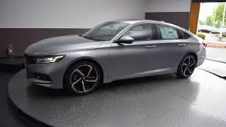 2018 Silver Metallic Honda Accord 4D Sedan #9180
