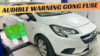 Замена реле-предохранителя звукового сигнала/зуммера Opel Corsa E