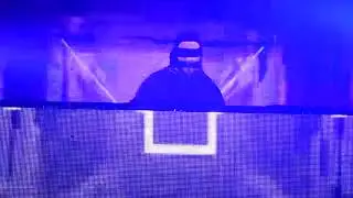 ⁠​⁠@djwh1chhouse Headlining a  Naucturnal LA Event at The Circle in the OC
