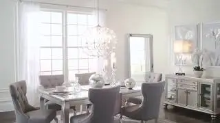 Coralayne Dining Room Set