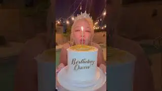 #happybirthdaytome #glittercake #happybirthday #birthdayqueen