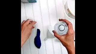 Blow up a balloon with baking soda and vinegar