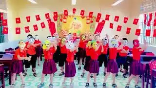 Trung thu ở lớp mình!