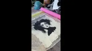Islak keçe tekniği ile kadın portresi yapımı.