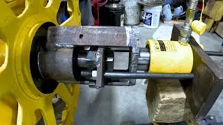 Sprocket & bellows seal installation 1939 Caterpillar D4 