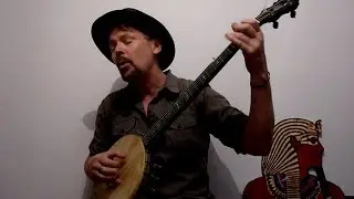 Tom Dooley - Old time three-finger style banjo by Davey Bob Ramsey