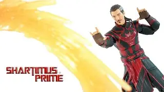 Marvel Legends Defender Strange Doctor Strange Multiverse of Madness MCU Movie Target Figure Review