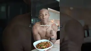Простое и полезное блюдо из курицы, обжаренной в воке! Высокобелковое блюдо