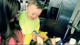 BABY LAUGHING AT A POTATO!!