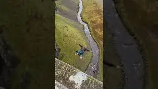 SCOTTISH STYLE BUNGEE! 😂🏴󠁧󠁢󠁳󠁣󠁴󠁿 #kilt #funny #scotland