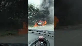 Bangalore to chickmangalore highway car fire