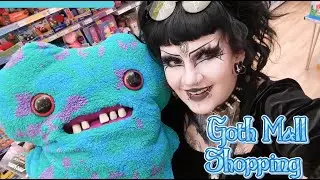 Goth - Mall Shopping - CAN WE FIND GOTH ?