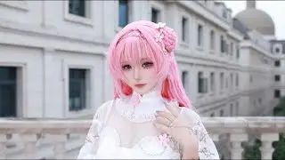 A stunning opening screen attack? Your favorite Dorothy - Cosplay by 荔枝小桃  |  NIKKE