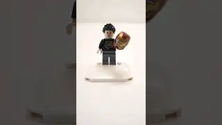 LEGO Marvel 76216 Iron Man Armoury Minifigures: TONY STARK