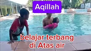 Terbang di atas air.😁😁