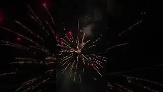 (2 min,30 seconds)Bad to the bone 100 shot cake 🔥🔥🔥🔥 2023 4th of July fireworks demo