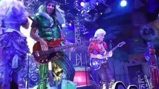 Mad T Party - Moves like Jagger