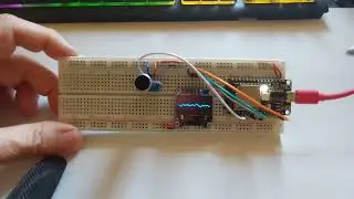 ESP32 simplex noise wave with sound sensor display on an oled screen