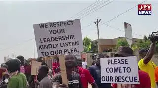 Residents of Ablekuma Fan Milk are protesting the deplorable state of roads in the area
