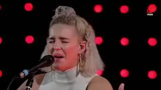 The BSMNT: Anne-Marie - Alarm (live bij Q)