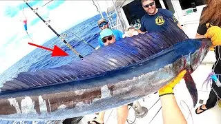 EPIC ACTION Deep Sea Fishing Hawaii | Marlin | Tuna | Spearfish