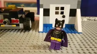 How to build a Lego batgirl