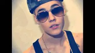 Justin Bieber - Wait A Minute (without Tyga) empty arena effect