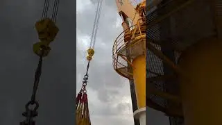 Load test of crane #jackup #drill #crane