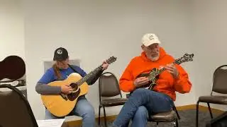 Robin Kessinger playing Grandmammy Look at Unkle Sam on the Karasik Lloyd Loar