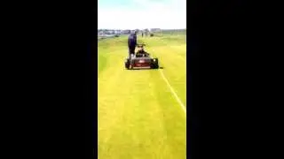 Hydroject water injection. None disruptive putting green aeration.