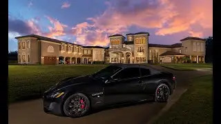 25,0000 sqft  Florida waterfront Mansion with private Helicopter!