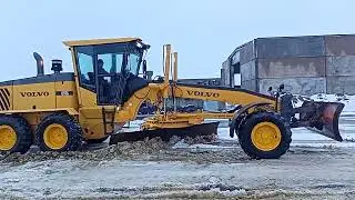 Автогрейдер Volvo G976 экспресс-обзор от Пудан Дениса