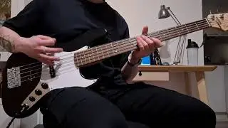 KNOCKED LOOSE - Trapped in the Grasp of a Memory (bass cover)