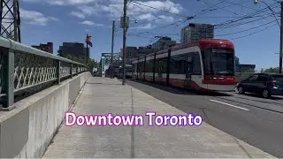 Busy Streets In Downtown Toronto 