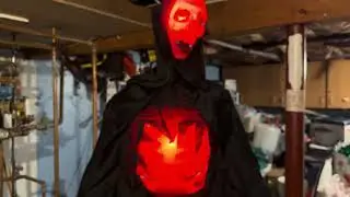 Morbid Enterprises (2019) Giant Red Demon Animatronic