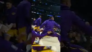 The way he pulled his pants 🤣🤣 #shorts #nba