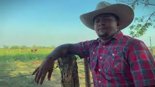 Carlos Tovar - Tristes Recuerdos de Ayer (V&iacute;deo Oficial)