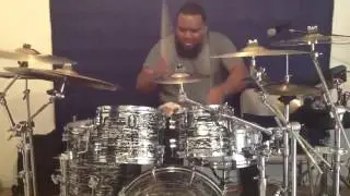 @Dominique Austin playing another KNOWER tune 