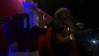 Moneda sin valor cover 