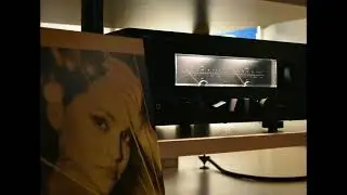 Norah Jones: Carry on - Vinyl and Live Recording