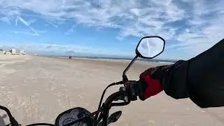 SCOOTER RIDE....LET'S HIT THE BEACH..🌞