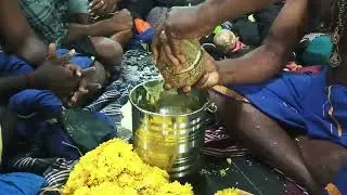 நமது ஐயப்ப பக்தர்களுடன்சபரிமலை யாத்திரையின் இறுதி கட்ட தரிசனமான நெய்யாடலூக்கு தயாராகுதல்