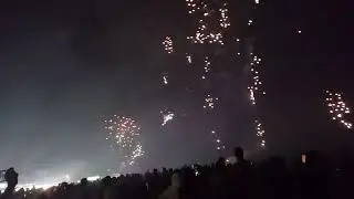 Crackers im negambo beach