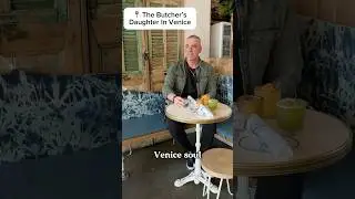 📍The Butcher&rsquo;s Daughter in Venice   The best Vegetarian Restaurant in Los Angeles. Gourmet Ghetto