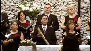 Misa Criolla de Ariel Ramirez: Gloria. Coro Esloveno de San Justo.